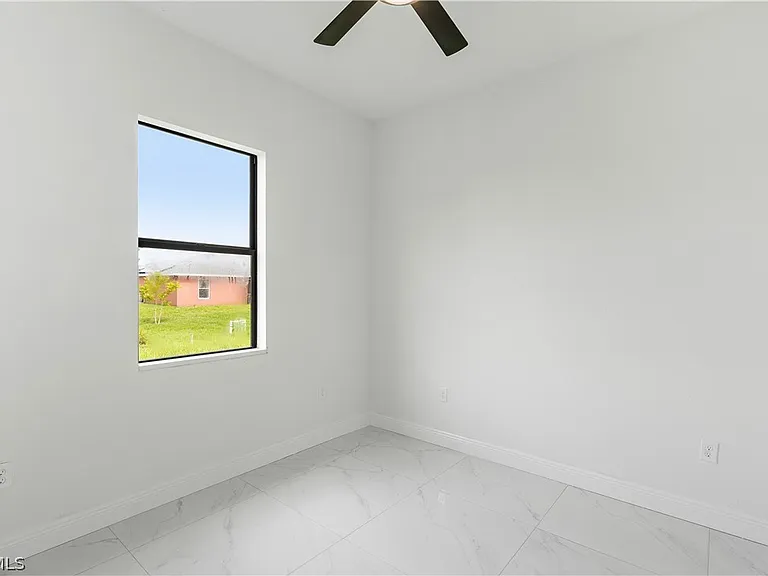 744 Oakridge Ave S — Photo 14