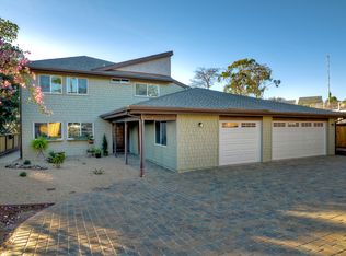 1695 Laurel Rd, Oceanside, CA 92054
