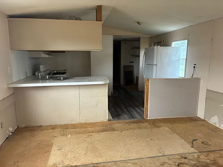764 Wilson Dr — Photo 10