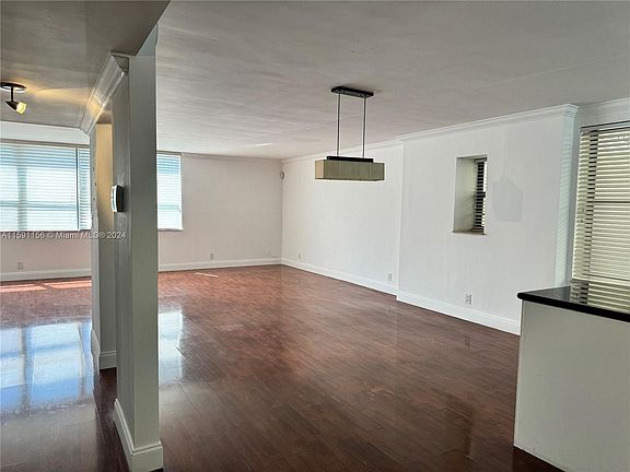 3rd image of 20441 NE 30th Ave #1089