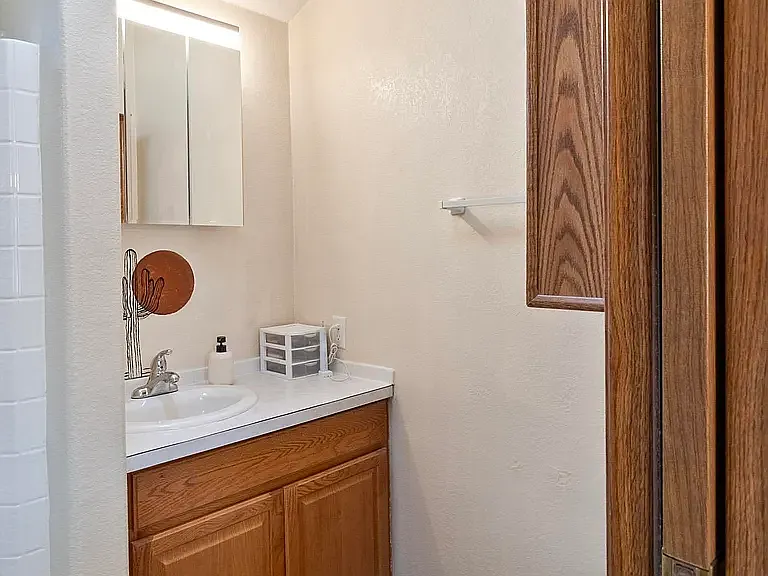 12625 E 46th St — Photo 34