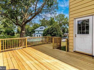 2 Hillside Ave, Upper Darby, PA 19082