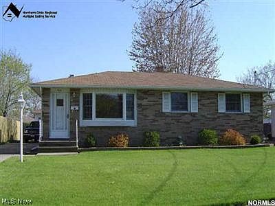 1st image of 315 Canterbury Ct