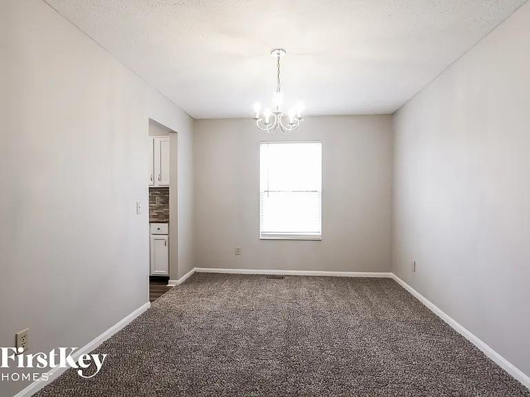 1927 Glendora Dr — Photo 4