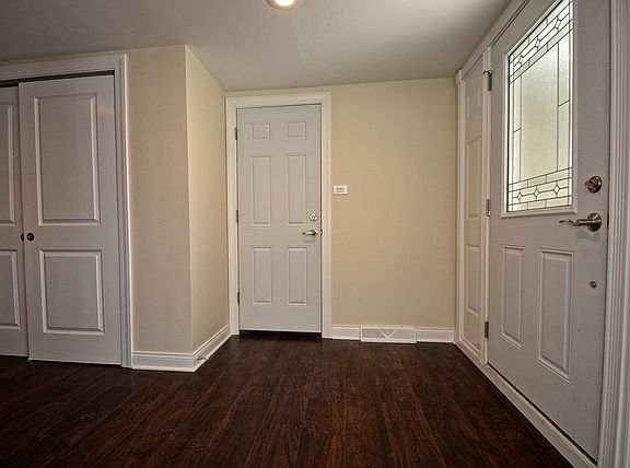 4th image of 443 N Strieff Ln