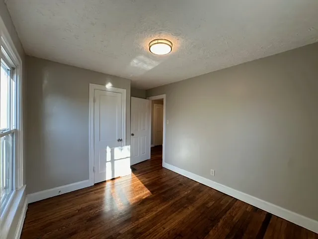 425 Meadow Park — Photo 30