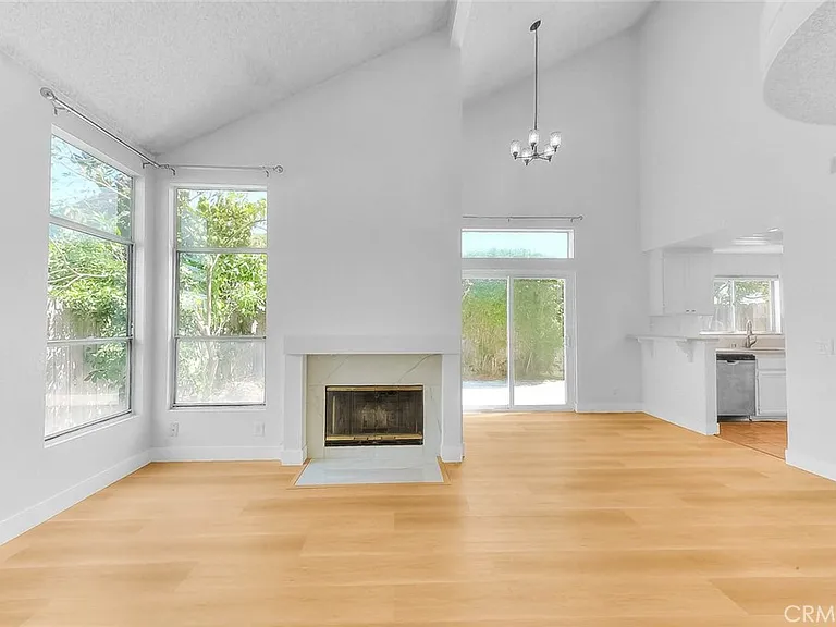 3640 Honey Glen Way — Photo 2
