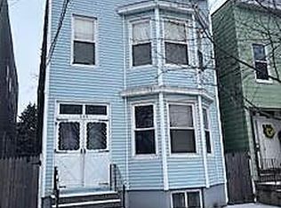 599 2nd St, Albany, NY 12206