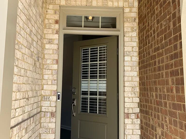 1319 Elderwood Way — Photo 2