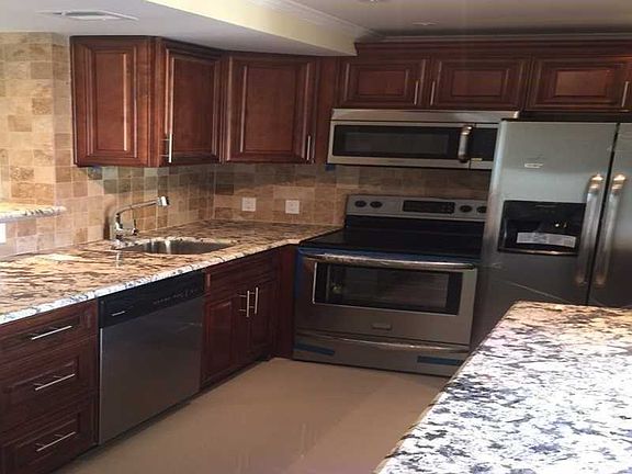3rd image of 3100 N Palm Aire Dr APT 509