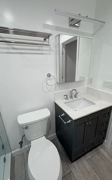 2638 N Frederic St #101 — Photo 18