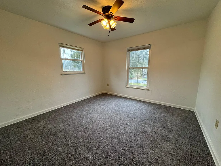 110 Southvue Ct — Photo 21