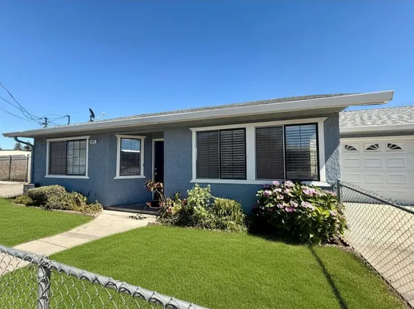 537 Center St, Oakdale, CA 95361