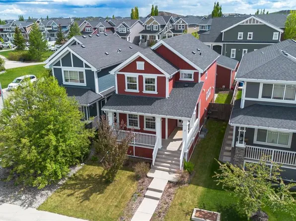5 N River Heights Grn, Cochrane, AB T4C 0J6