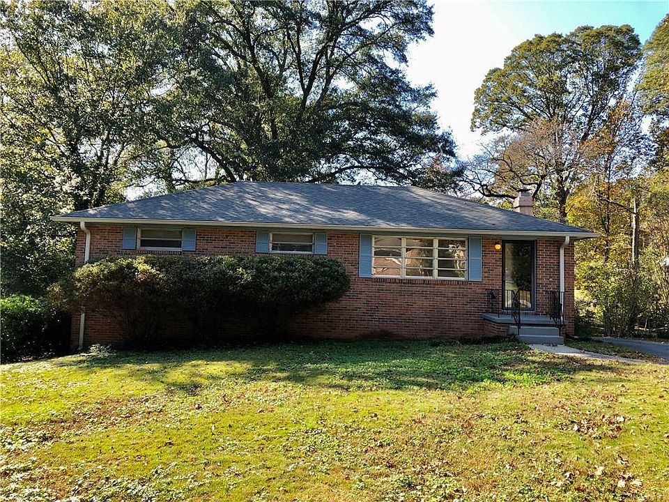 1st image of 3194 Woodview Dr SE