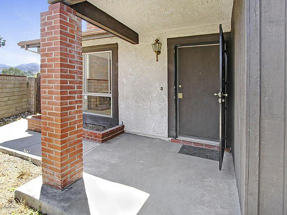 2nd image of 10321 Farmington Ave