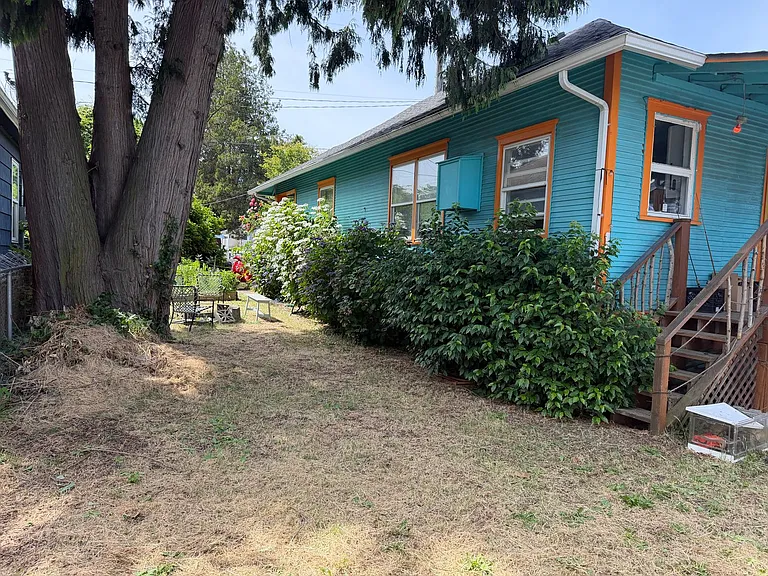 1410 S Cloverdale St — Photo 28