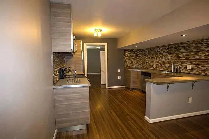 2 bed, 1200 sqft, $3,333 — Photo 2