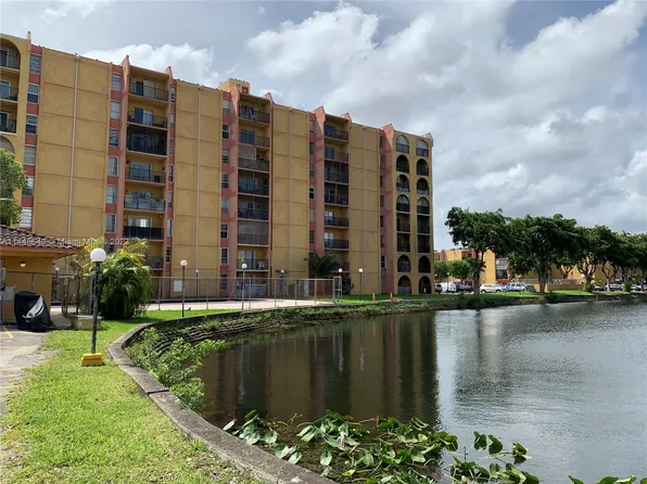 4717 NW 7th St APT 708-10, Miami, FL 33126