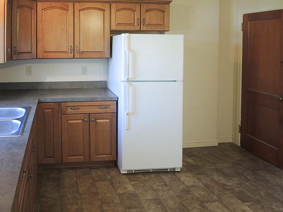 More Kitchen