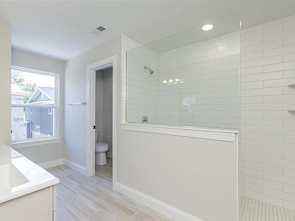 5th image of 11213 Talamore Cir #4