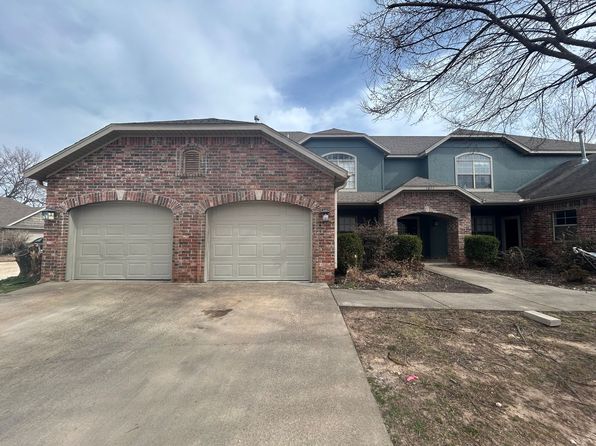 2670 N Valencia Ave APT 2