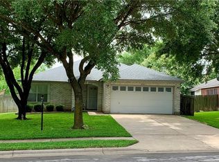 2707 High Point Dr, Round Rock, TX 78664