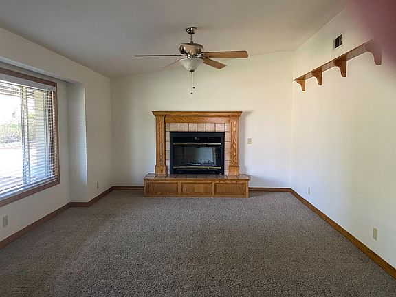 4th image of 14734 Melbourne Dr