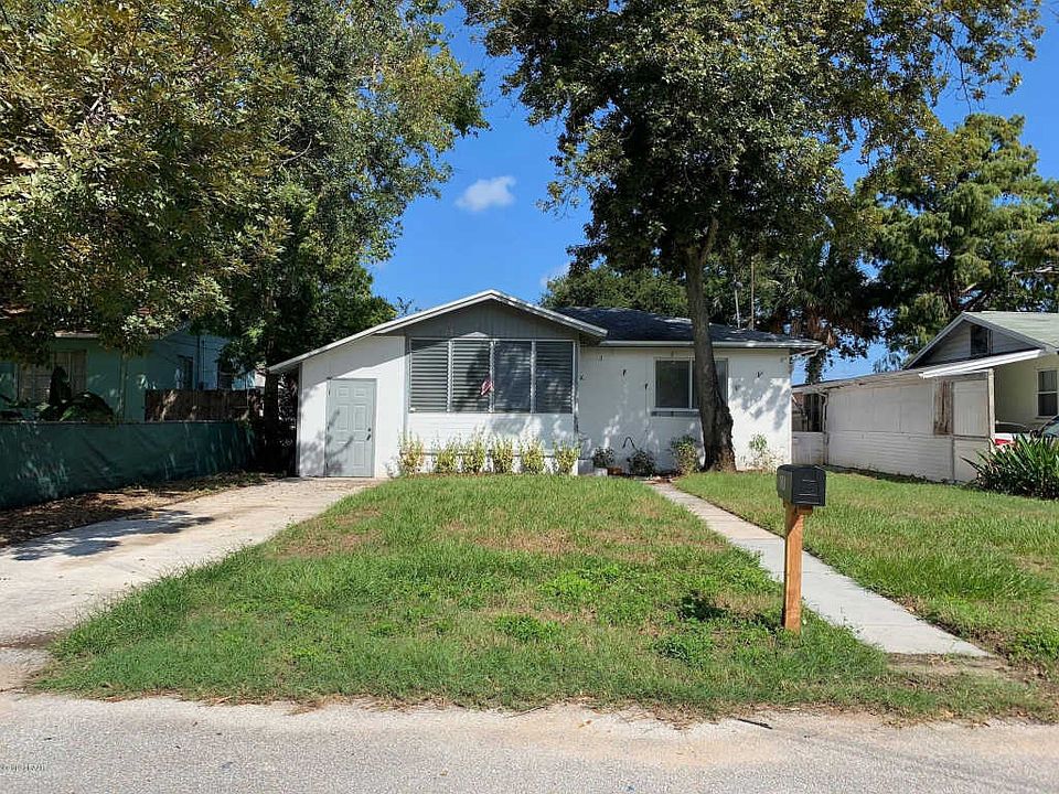 1st image of 135 Burleigh Ave
