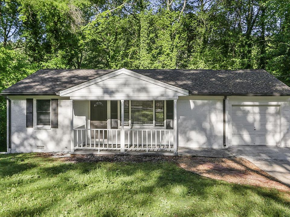 1st image of 414 Virginia Pl SE