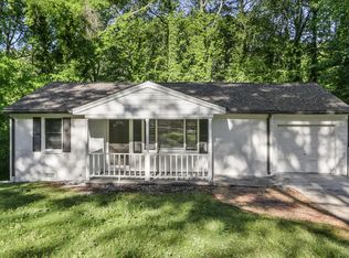 414 Virginia Pl SE, Marietta, GA 30067
