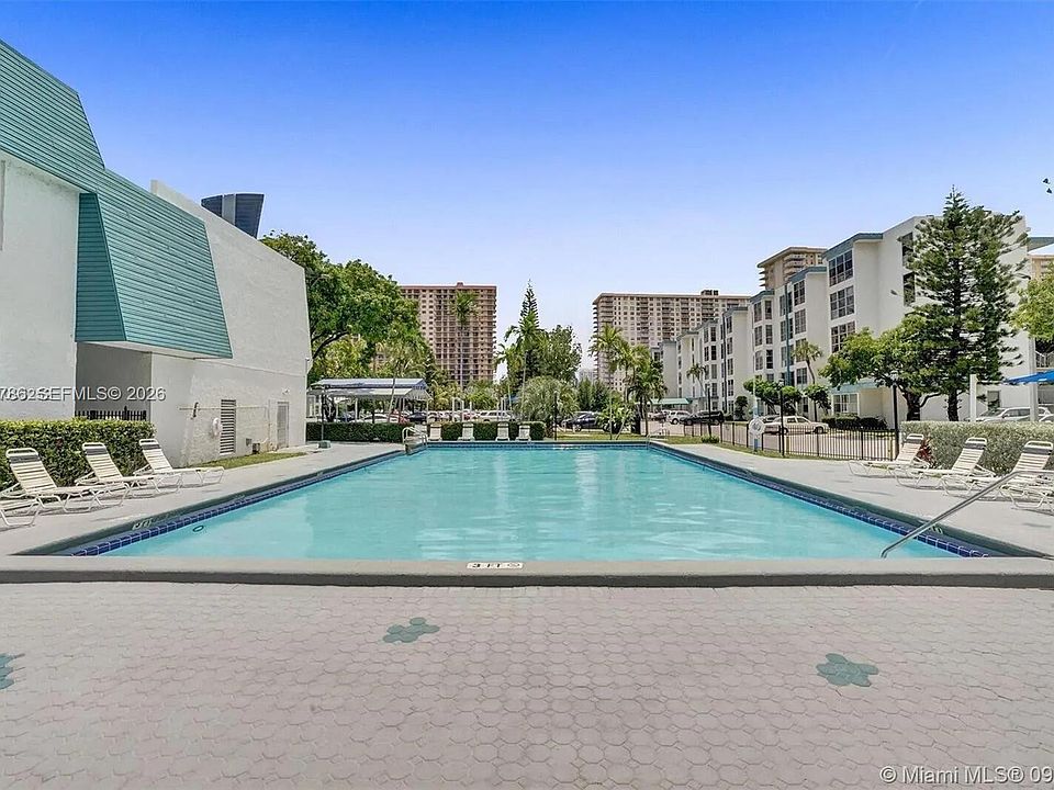 1st image of 200 177th Dr APT 416