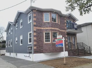 24910 139th Ave, Rosedale, NY 11422