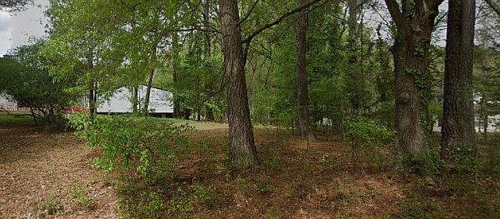 1st image of 912 Estes Ln