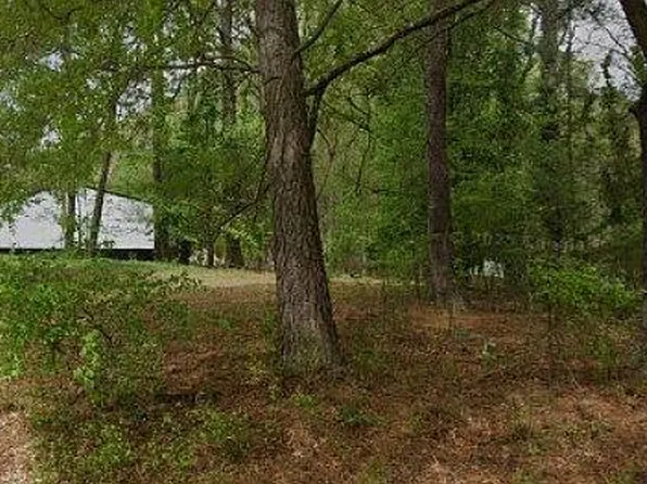 912 Estes Ln, Holly Springs, NC 27540