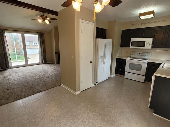 5th image of 15135 Green Ave