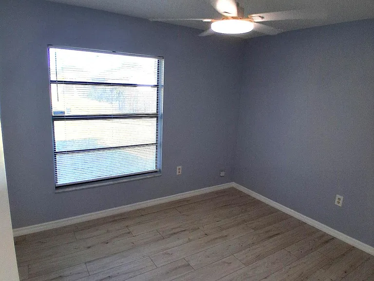 426 Jupiter Blvd NW — Photo 8