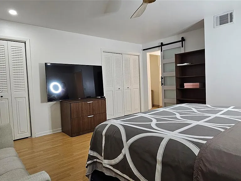 1845 NW 4th Ave #17 — Photo 65