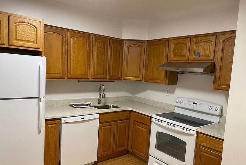 1st image of 210-30 23rd Ave #2