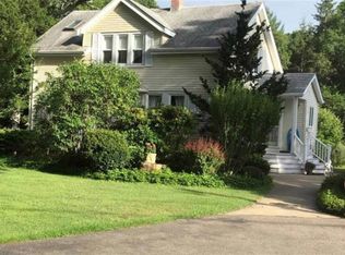 48 Hannas Rd, Charlestown, RI 02813