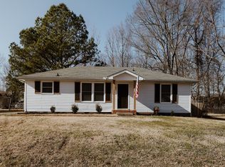 536 Donna Dr, Clarksville, TN 37042