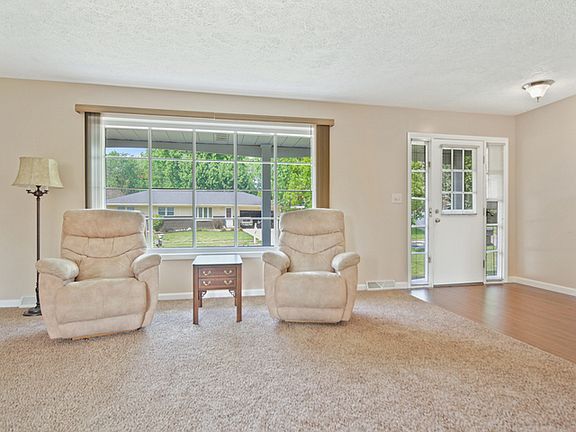 3rd image of 2807 Morningside Dr