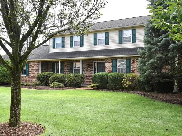 4438 Bachman Dr N, Schnecksville, PA 18078
