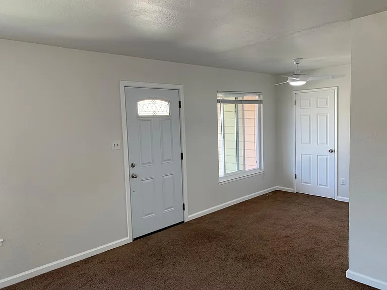 1314 Ashby Ave — Photo 13