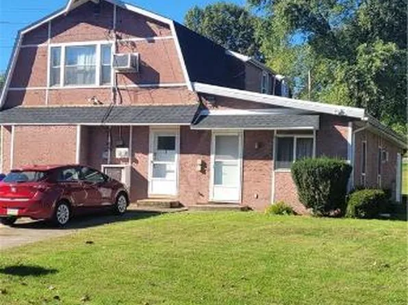 701 Hillview Ave, Easton, PA 18045