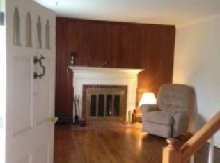 6648 Loch Hill Rd, Baltimore, MD 21239