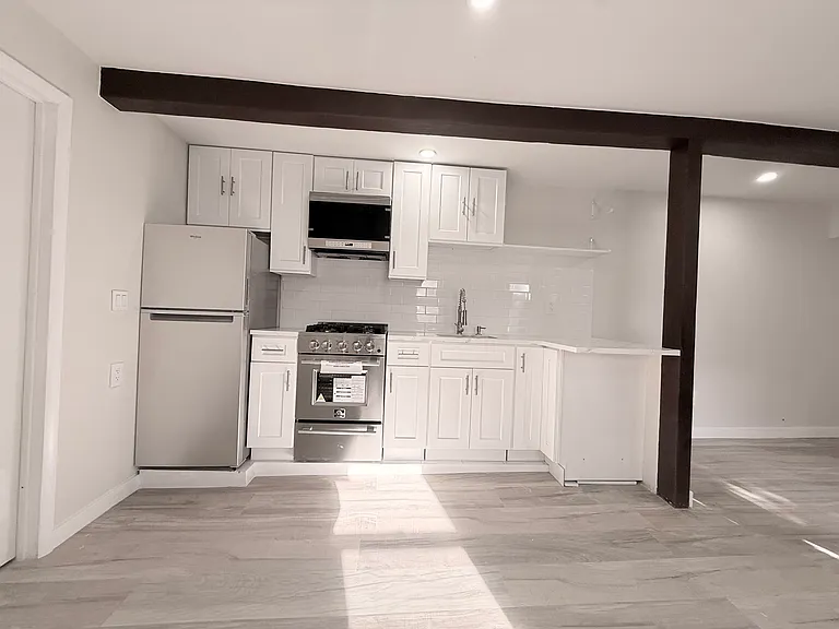 2435 Woodhull Ave #2 — Photo 1