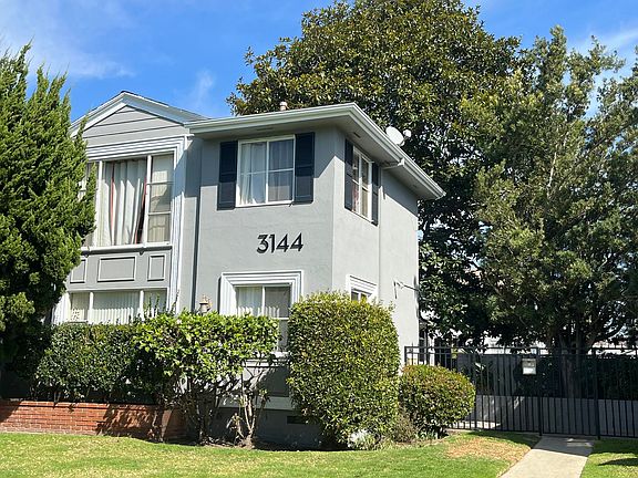 2nd image of 3144-3152 So Barrington Ave #3144A