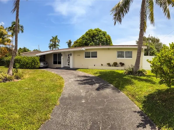 19705 NE 11th Ct, North Miami Beach, FL 33179