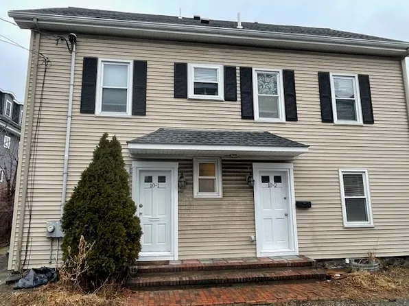 10 Naviens Ln #1, Waltham, MA 02453